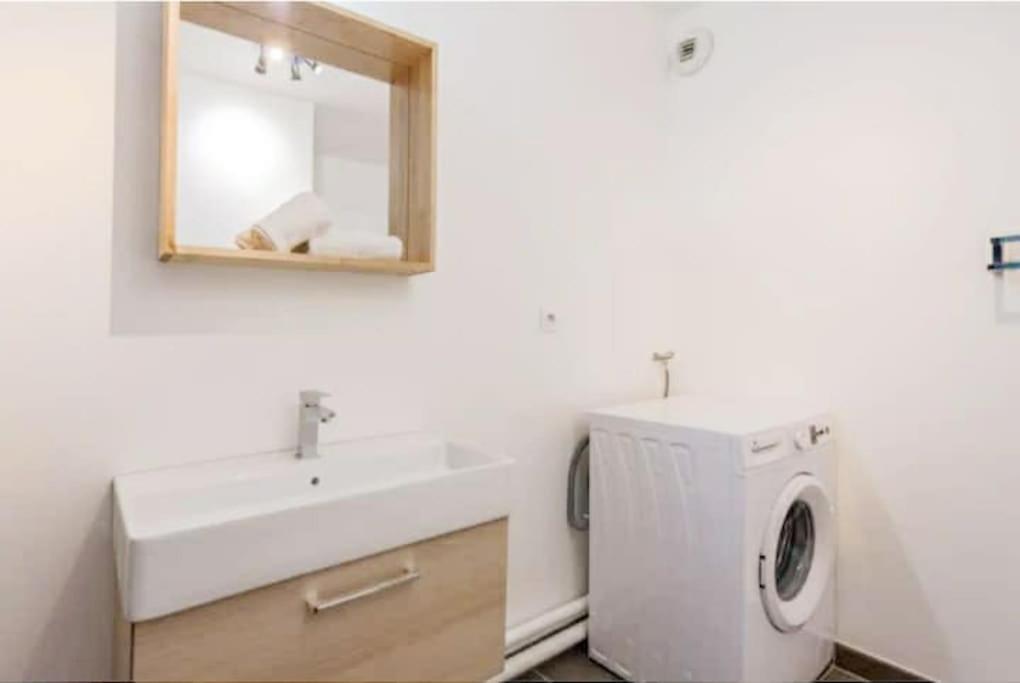 Ferienwohnung Les Frenes Near Disneyland Bmyguest Montévrain Exterior foto